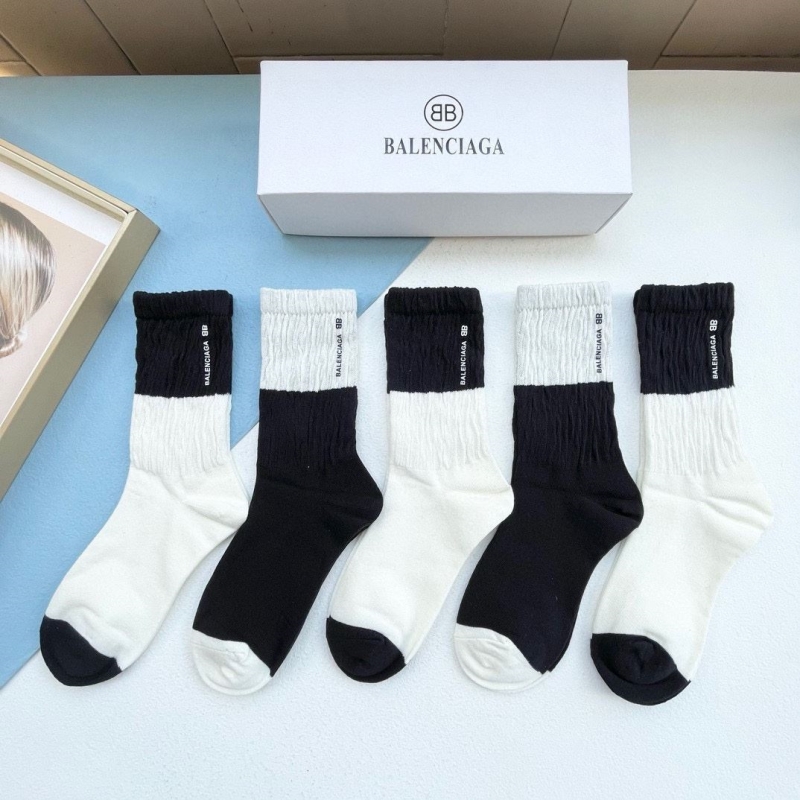 BALENCIAGA